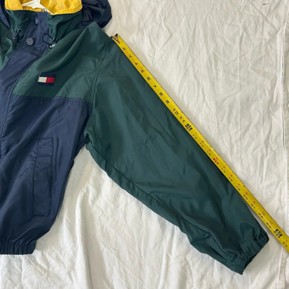 Vintage Tommy Hilfiger M 90s Hooded Jacket Sailing Windbreaker Coat - Picture 8 of 9
